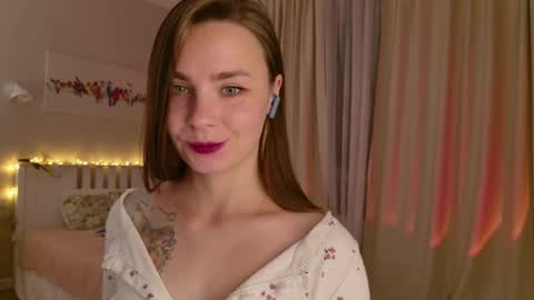 Snapshot of pink_seagull chatting on 20, 10, 2025 Eva online show from 20, 10, 2025