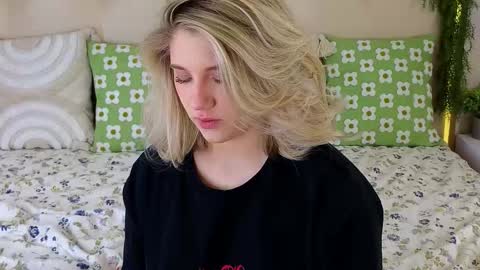 Adele online show from 18, 11, 2025