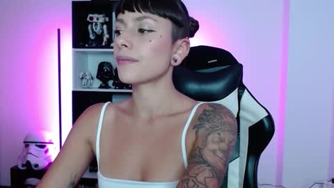 Emily online show from 25, 9, 2025