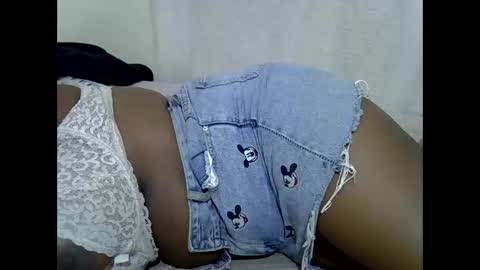 Snapshot of pinkiec4 chatting on 14, 11, 2025 Kim20 online show from 14, 11, 2025