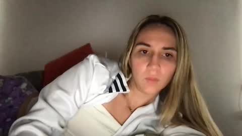 Pinkilola online show from 15, 4, 2026
