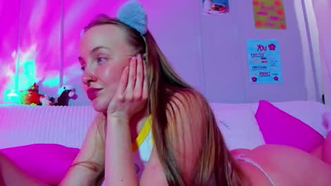 Mila online show from 5, 2, 2026