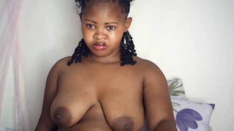 Snapshot of pinkkitty001 chatting on 5, 7, 2026 pinkkitty001 online show from 5, 7, 2026