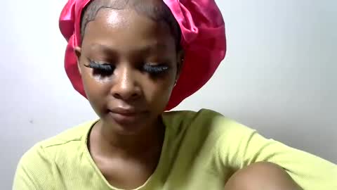 Snapshot of pinky_lov chatting on 17, 2, 2025 pinky_lov online show from 17, 2, 2025
