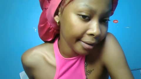 Snapshot of pinky_lov chatting on 10, 9, 2025 pinky_lov online show from 10, 9, 2025