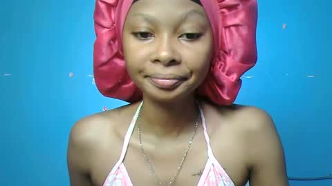 Snapshot of pinky_lov chatting on 5, 10, 2025 pinky_lov online show from 5, 10, 2025