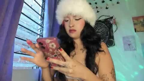 pinky_promiseex online show from 12, 4, 2026