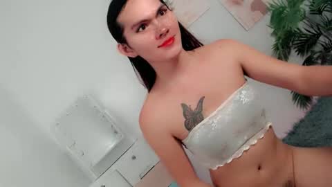 Snapshot of pinky_web03 chatting on 18, 10, 2025 pinky_web03 online show from 18, 10, 2025