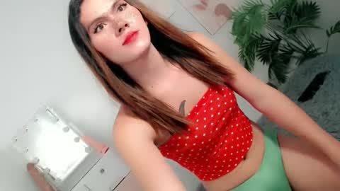 Snapshot of pinky_web03 chatting on 1, 12, 2025 pinky_web03 online show from 1, 12, 2025