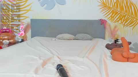 Pinkyishere online show from 6, 3, 2025