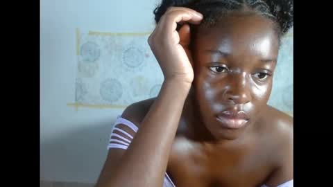 Snapshot of pinkykiki_247 chatting on 28, 10, 2025 pinkykiki_247 online show from 28, 10, 2025