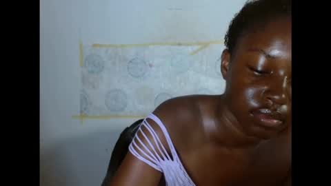 Snapshot of pinkykiki_247 chatting on 4, 11, 2025 pinkykiki_247 online show from 4, 11, 2025