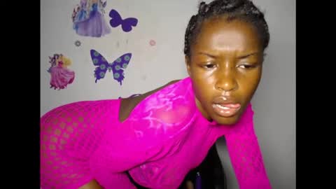 pinkykiki_247 online show from 14, 2, 2026