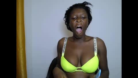 pinkykiki_247 online show from 29, 3, 2026