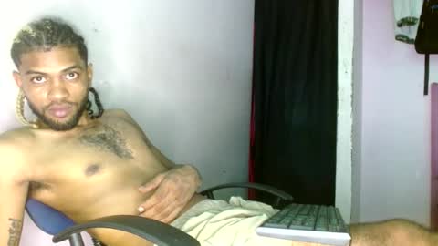 Snapshot of pinocho__ chatting on 8, 9, 2025 pinocho__ online show from 8, 9, 2025