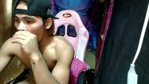 pinoy_fuckboy69 online show from 6, 2, 2026