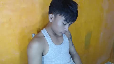 Snapshot of pinoy_palautogxxx chatting on 5, 2, 2026 pinoy_palautogxxx online show from 5, 2, 2026