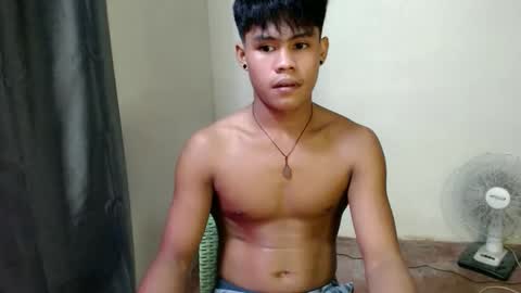 pinoy_shyboy69 online show from 6, 4, 2026