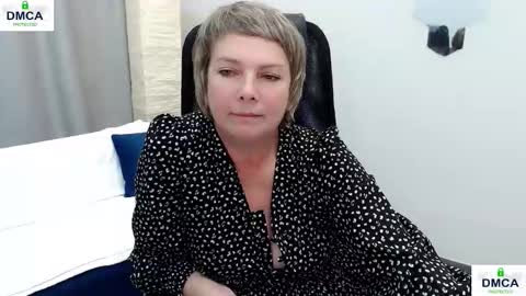 Snapshot of pion_s chatting on 17, 10, 2025 Bella online show from 17, 10, 2025