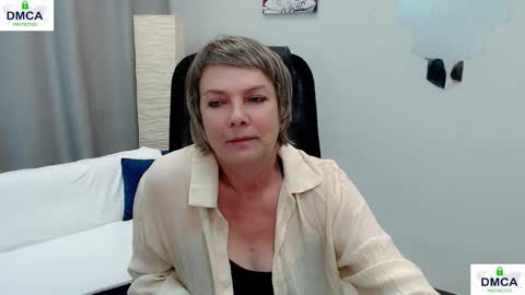 Snapshot of pion_s chatting on 29, 10, 2025 Bella online show from 29, 10, 2025