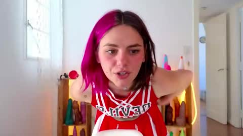 Snapshot of pipaypipo chatting on 31, 10, 2025 Pipa y Pipo online show from 31, 10, 2025