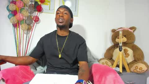 Snapshot of pipe_monstercock1 chatting on 18, 4, 2026 P I P E - M O NS T E R C O C K online show from 18, 4, 2026