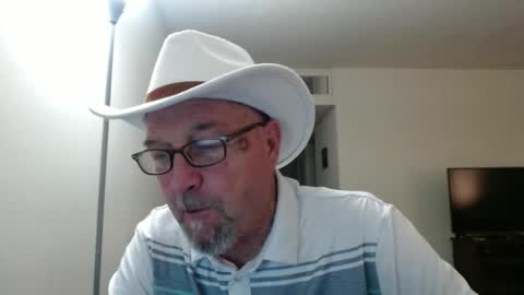 Snapshot of pipewizard chatting on 8, 1, 2025 pipewizard online show from 8, 1, 2025