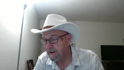 Snapshot of pipewizard chatting on 11, 1, 2025 pipewizard online show from 11, 1, 2025