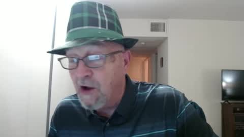 Snapshot of pipewizard chatting on 2, 2, 2025 pipewizard online show from 2, 2, 2025