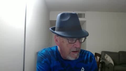 Snapshot of pipewizard chatting on 23, 10, 2025 pipewizard online show from 23, 10, 2025