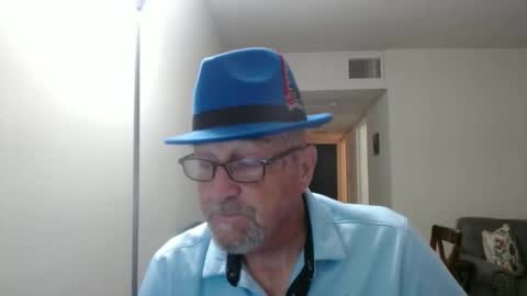 Snapshot of pipewizard chatting on 29, 10, 2025 pipewizard online show from 29, 10, 2025