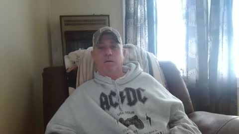 Snapshot of pirate334 chatting on 17, 3, 2026 pirate334 online show from 17, 3, 2026
