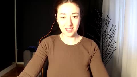 Snapshot of piscesgirl06 chatting on 2, 2, 2026 piscesgirl06 online show from 2, 2, 2026