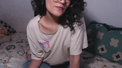 PiscisDreams online show from 6, 4, 2026