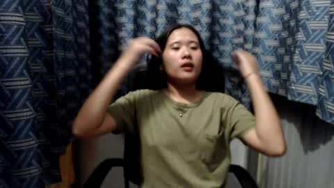 Snapshot of pititepinay_asiangirl chatting on 2, 8, 2026 pititepinay_asiangirl online show from 2, 8, 2026