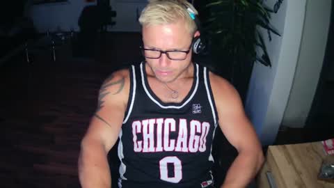 Snapshot of pitrs30sexy chatting on 10, 7, 2026 pitrs30sexy online show from 10, 7, 2026