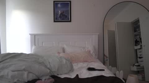 pixieasiangal online show from 16, 1, 2026