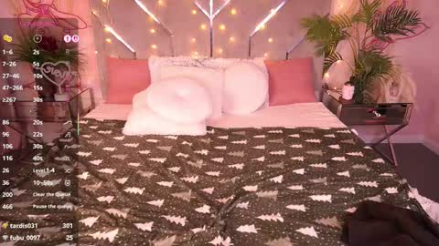 Snapshot of pixiepeachh chatting on 6, 2, 2026 pixiepeachh online show from 6, 2, 2026