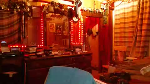 Izzy online show from 18, 2, 2026