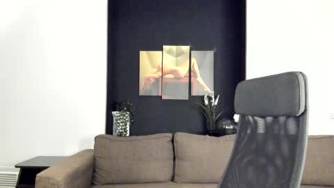 pjatteryd online show from 1, 3, 2025