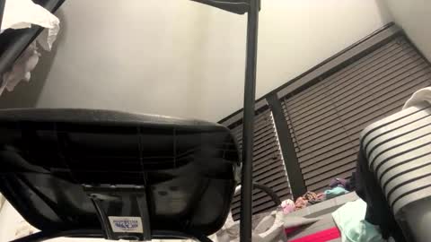 Snapshot of platinumpuzzy chatting on 15, 10, 2025 Platinum Puzzy online show from 15, 10, 2025