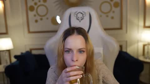 Lana online show from 3, 11, 2025