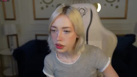 Lana online show from 28, 11, 2025