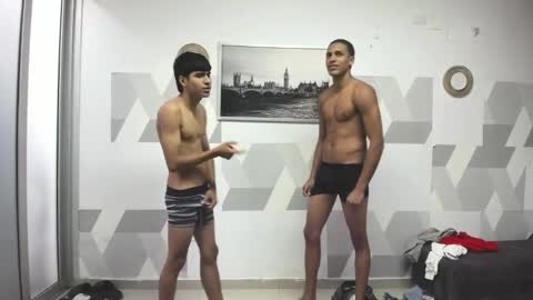   online show from 30, 1, 2025