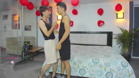   online show from 22, 9, 2025