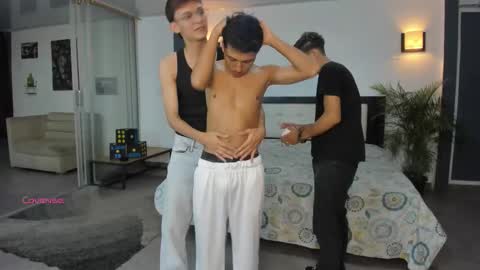   online show from 27, 9, 2025