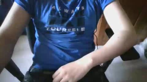 Snapshot of playitsaif11023 chatting on 1, 11, 2025 playitsaif11023 online show from 1, 11, 2025