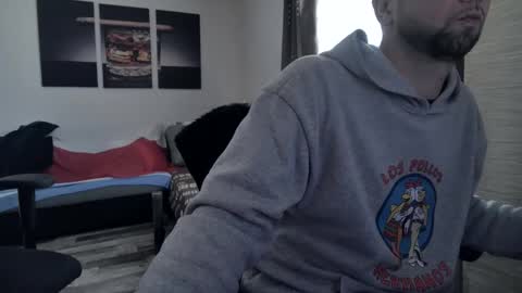 Hello ask me  . Im glad  to see you here in my room. Welcome PVT is open online show from 21, 12, 2024