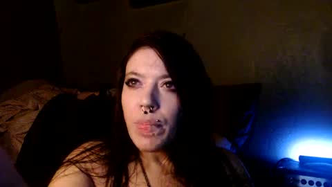 Snapshot of pleasantdinosaurus7537 chatting on 13, 11, 2025 pleasantdinosaurus7537 online show from 13, 11, 2025