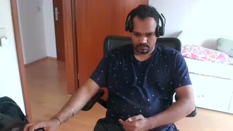 Snapshot of pleasure5845 chatting on 10, 5, 2026 Sam online show from 10, 5, 2026